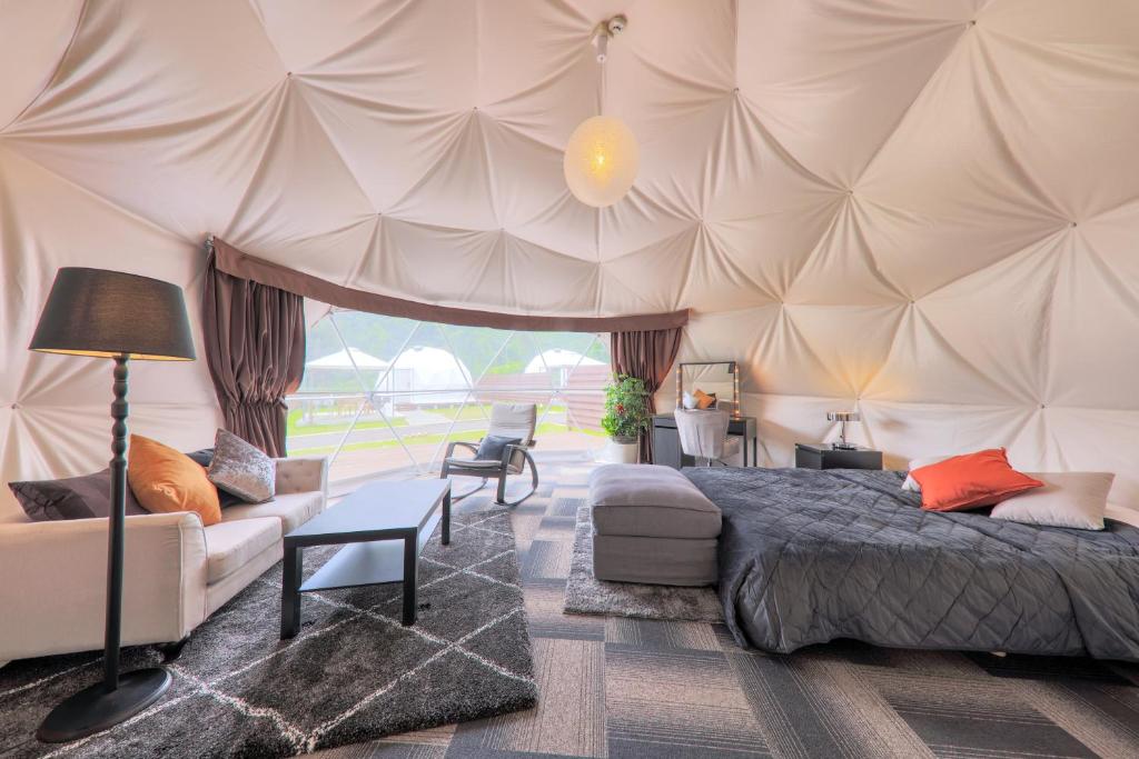 Geodesic Dome – Luxury Glamping & Event Structure - Image 25