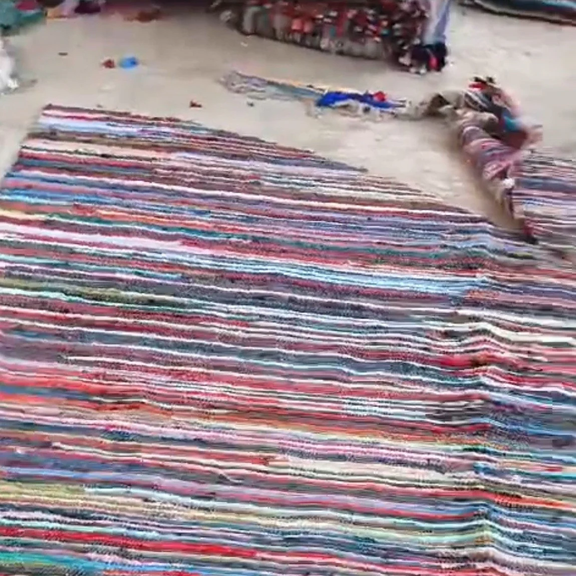 Half Moon Indian Rag Rug Flooring - Image 15