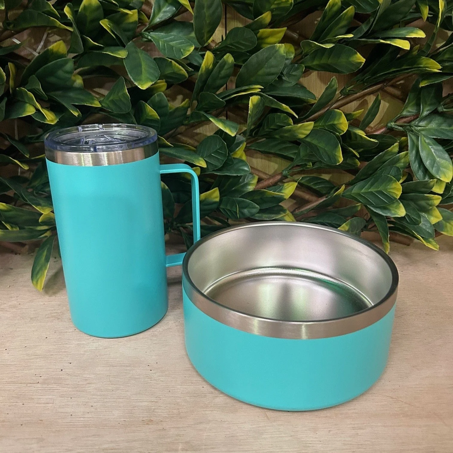 Stainless Steel Non-Slip Dog Bowl and Thermo mug - Image 2
