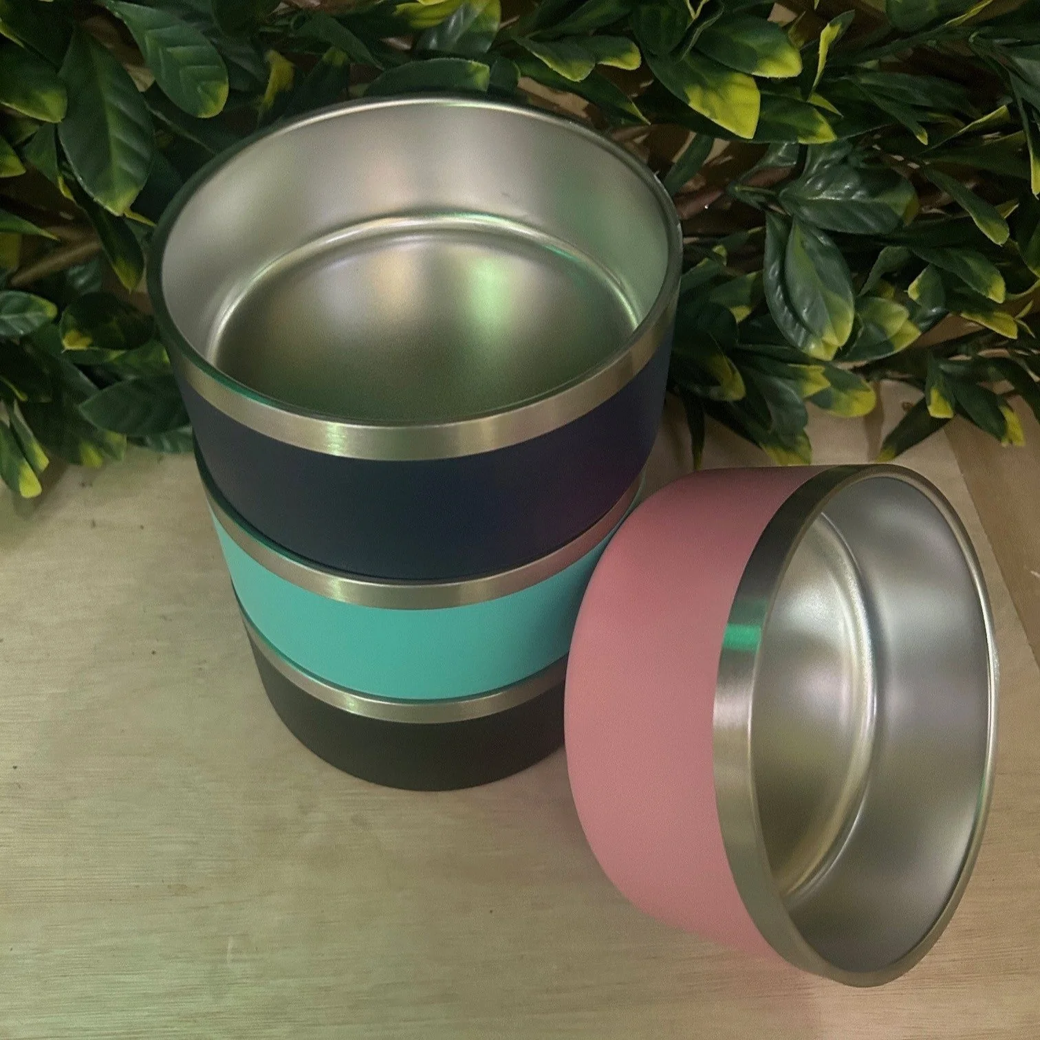 Stainless Steel Non-Slip Dog Bowl and Thermo mug - Image 8