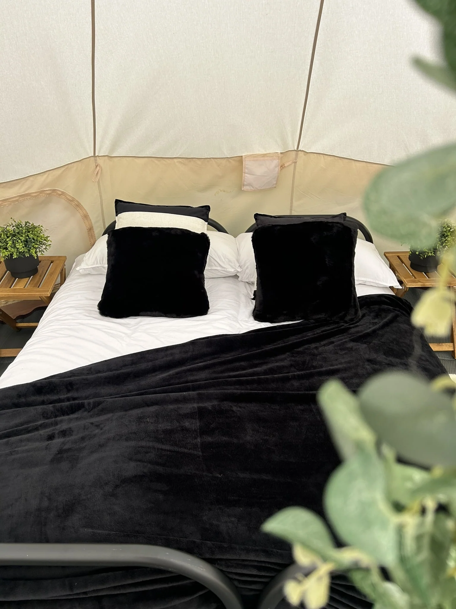Ultra-Comfort Camping Bed: Lightweight Foldable Frame with Luxury Mattress & Memory Foam Topper - Image 21